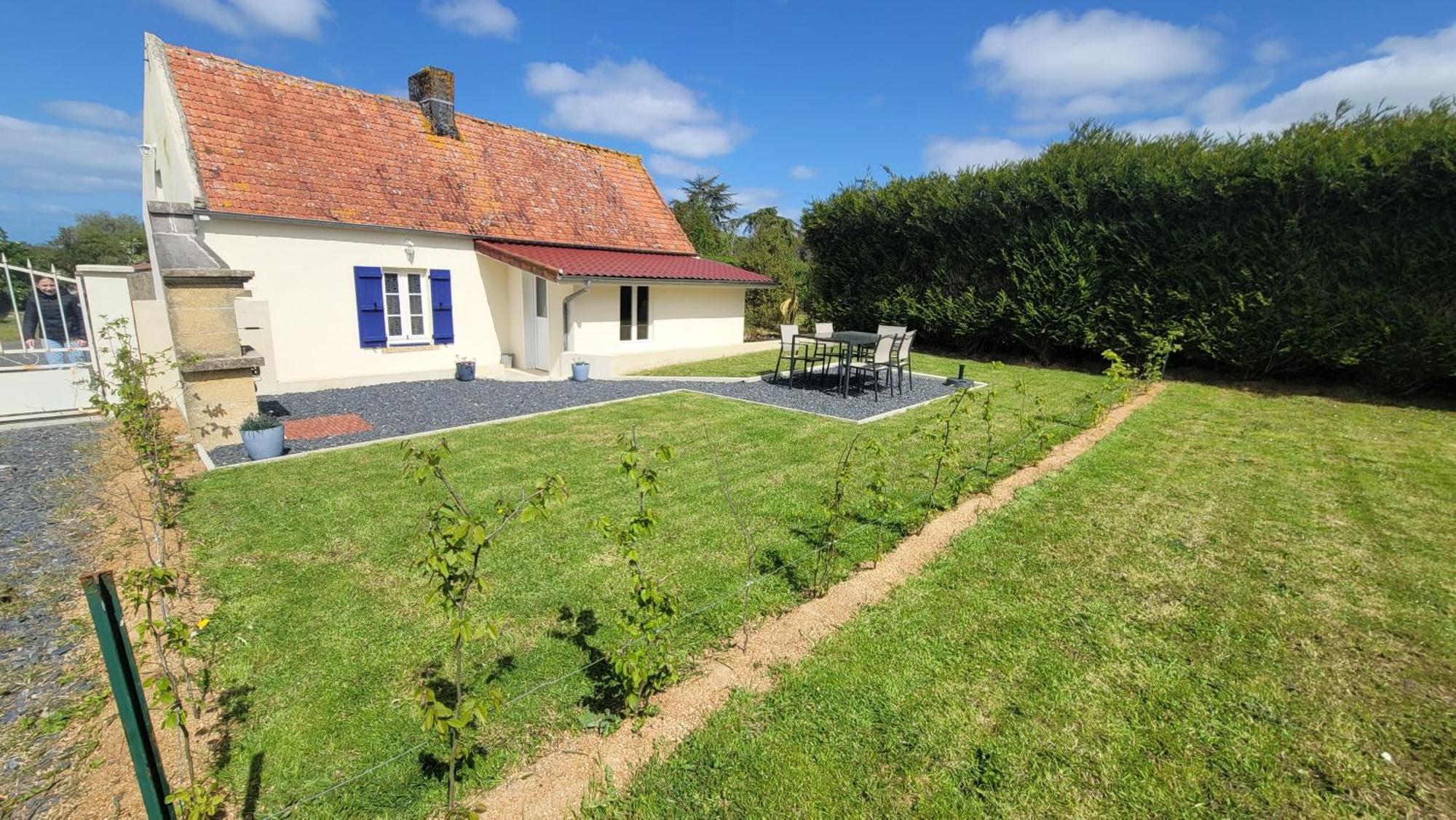 Gite Au Coeur Du Dday Brevands Buitenkant foto